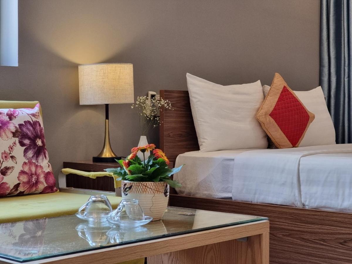 Delicate Serviced Apartment And Hotel Da Nang Buitenkant foto